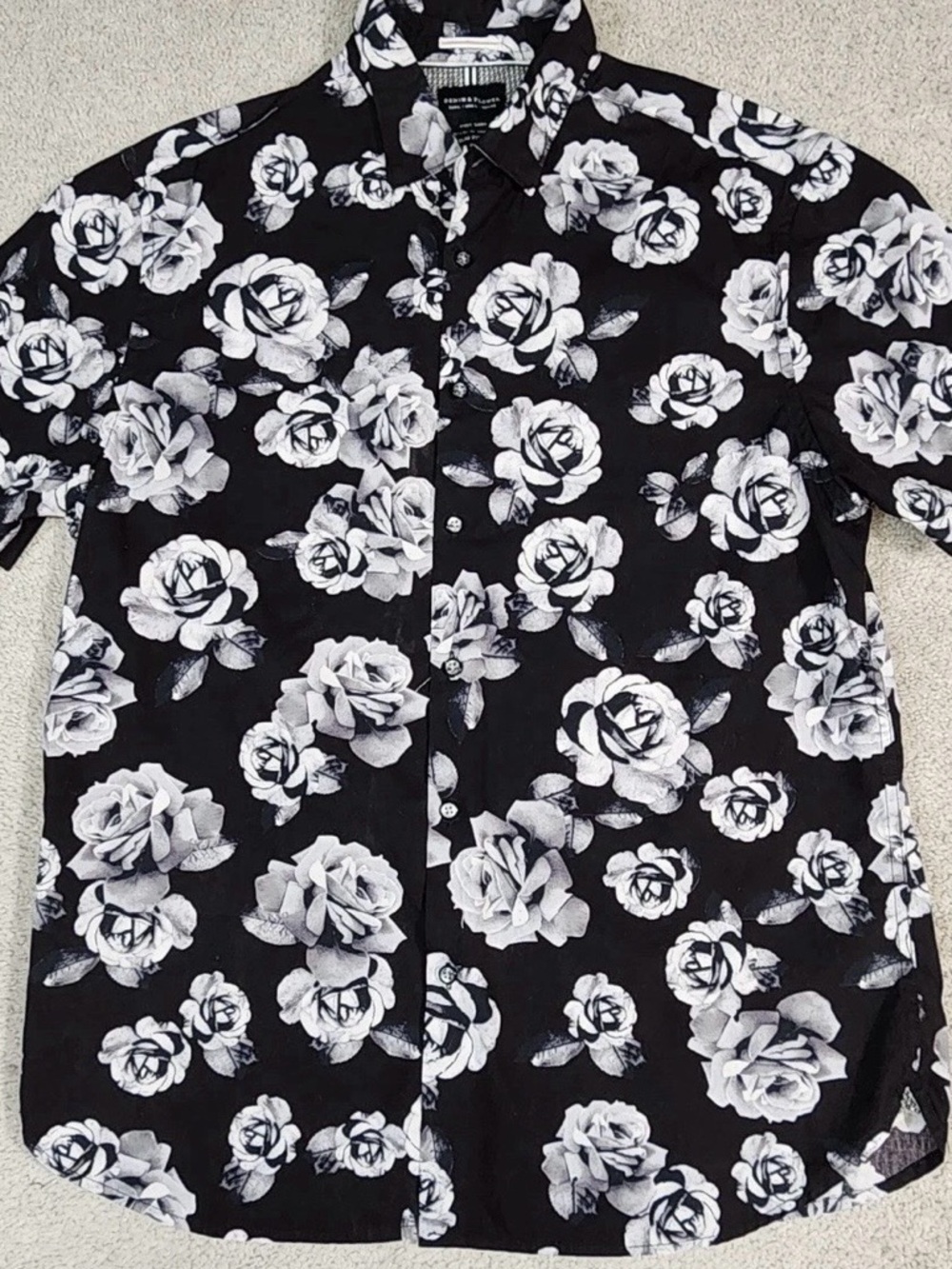 Denim & Flower Black/White Rose Floral Button-Up Shirt Men’s Sz. L